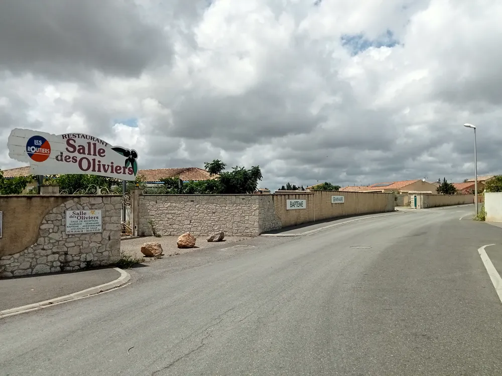 Fotografija 1: RELAIS DES OLIVIERS, MAUREILHAN